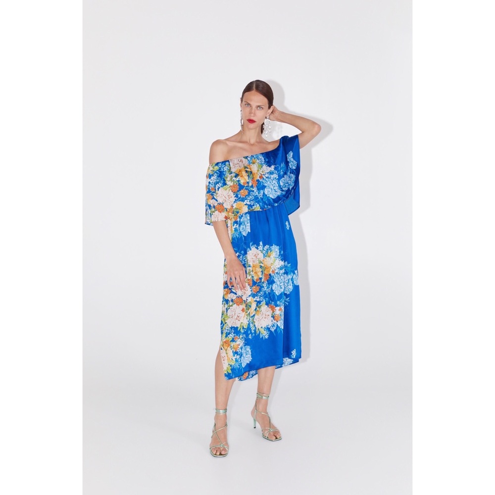 Zara Floral Print Dress Size M Blogger's Favorite